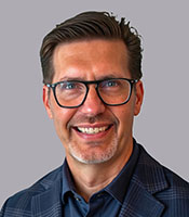 Dave Schneider headshot